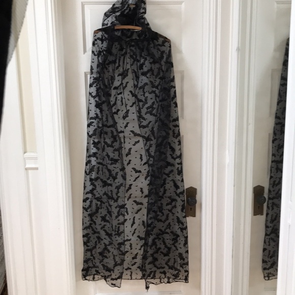 NWT Embossed bat cape sheer black chiffon w velvet flocked bats stars and moons - Picture 2 of 7